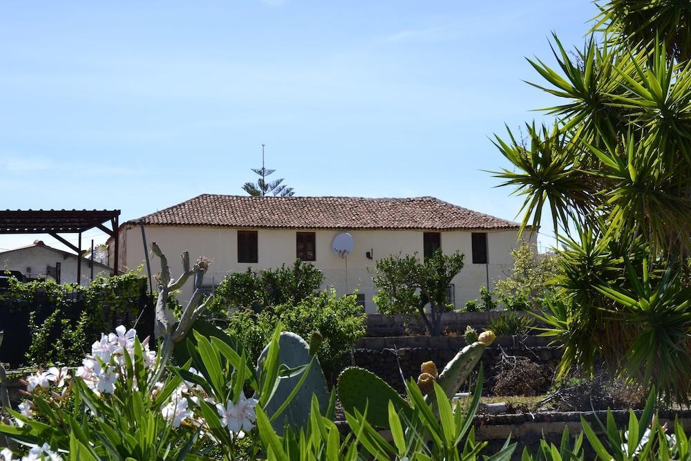 Finca Patio Canario Арона Екстериор снимка